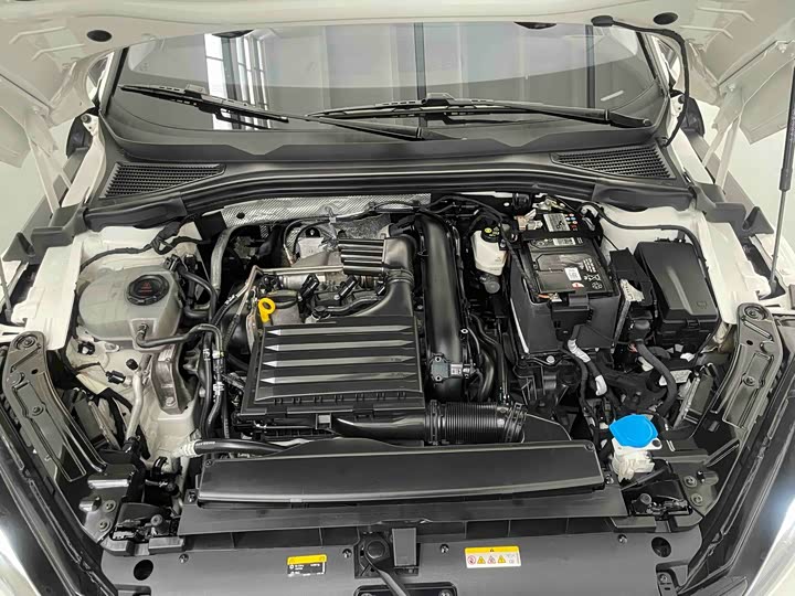 Фото 28 - Volkswagen Lamando L