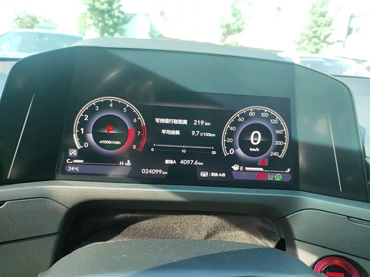 Фото 12 - Honda Accord