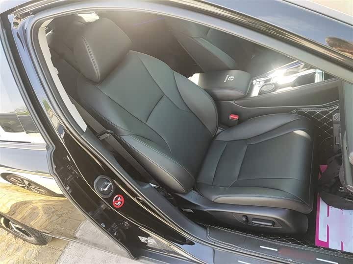 Фото 25 - Honda Accord