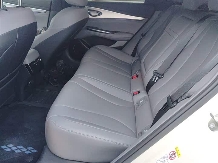 Фото 17 - BYD Seal 07 DM-i Hybrid