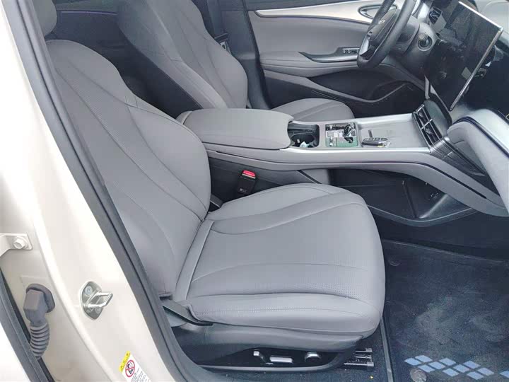 Фото 25 - BYD Seal 07 DM-i Hybrid