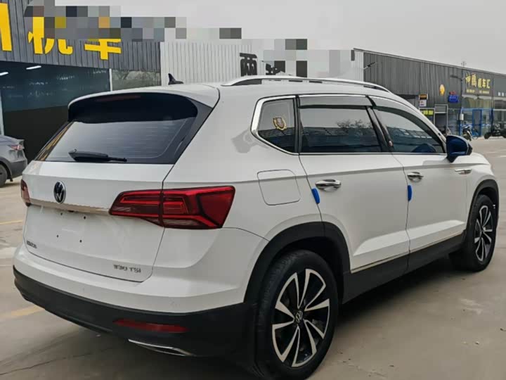 Фото 7 - Volkswagen Tharu