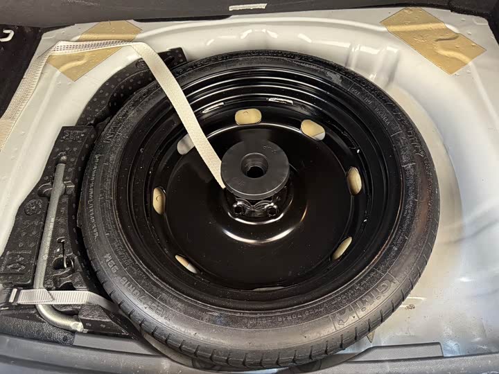 Фото 21 - Volkswagen Tharu