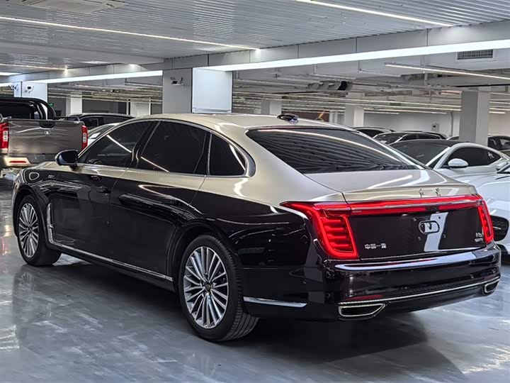 Фото 23 - Hongqi H9