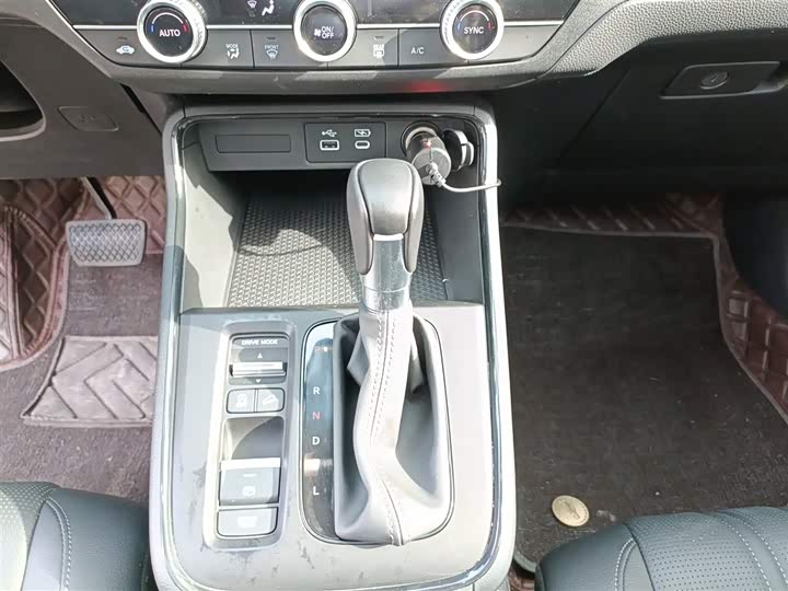 Фото 14 - Honda Breeze