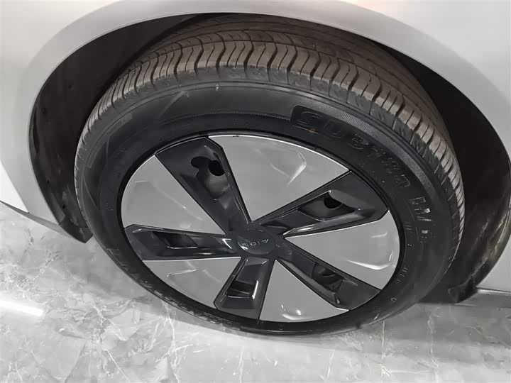 Фото 23 - GAC Aion Y