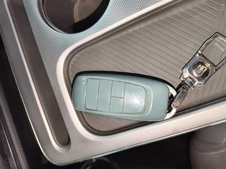 Фото 9 - GAC Aion Y