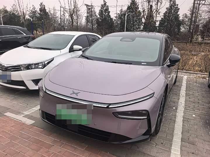 Фото 1 - XPeng F57