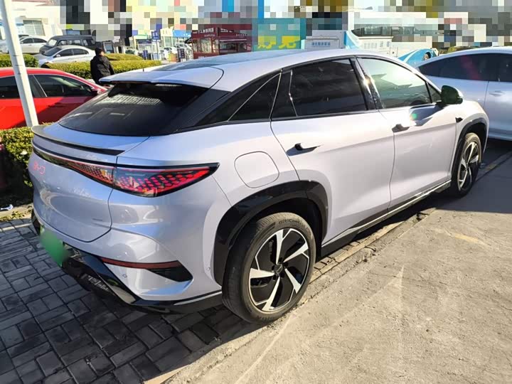 Фото 7 - BYD Sea Lion 07 EV