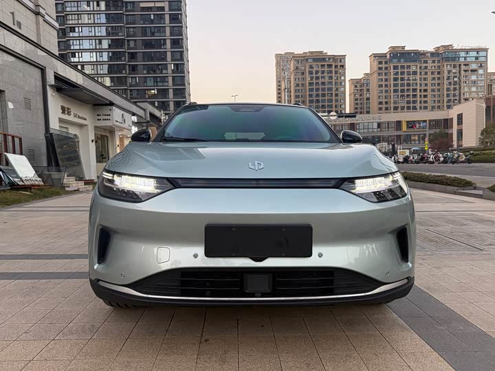 Фото 2 - Leapmotor C11