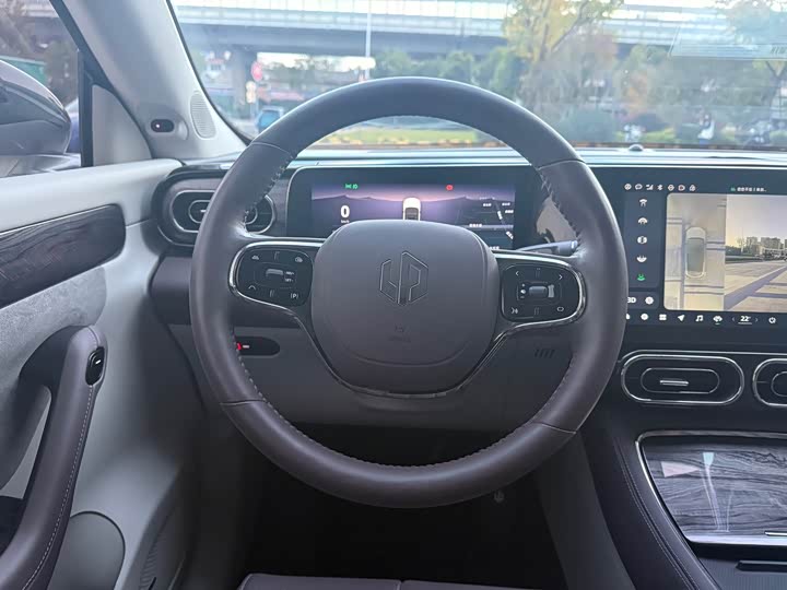 Фото 7 - Leapmotor C11