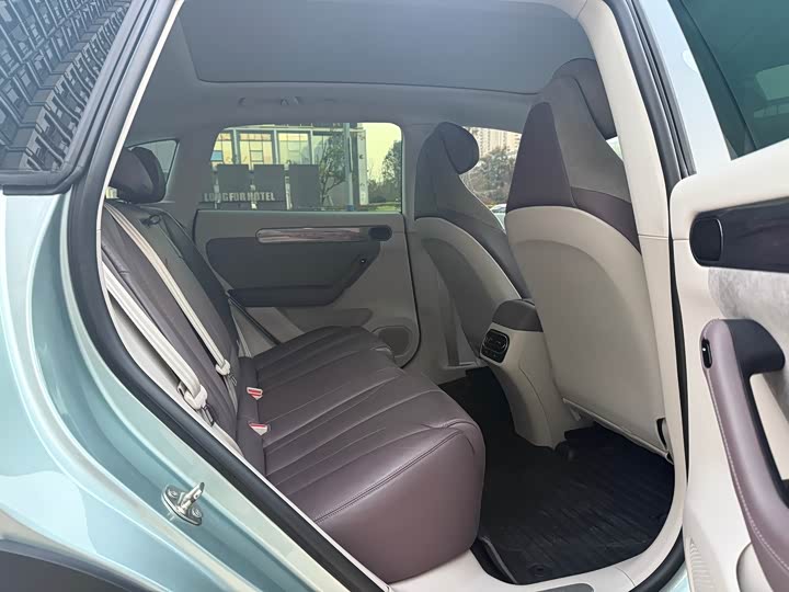 Фото 8 - Leapmotor C11