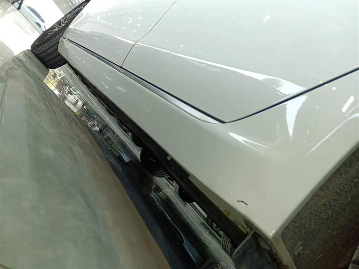 Фото 22 - Jaguar XE L