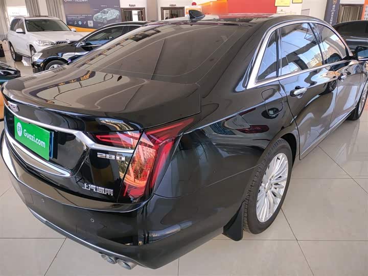 Фото 7 - Cadillac CT6