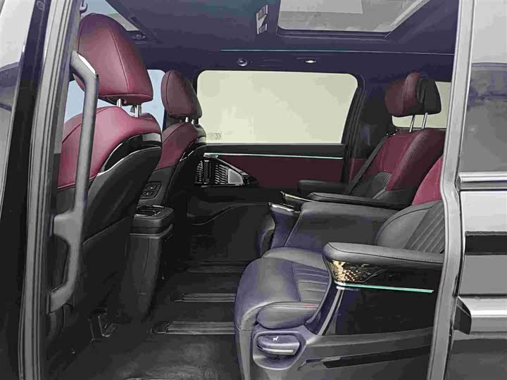 Фото 6 - GAC Trumpchi M8