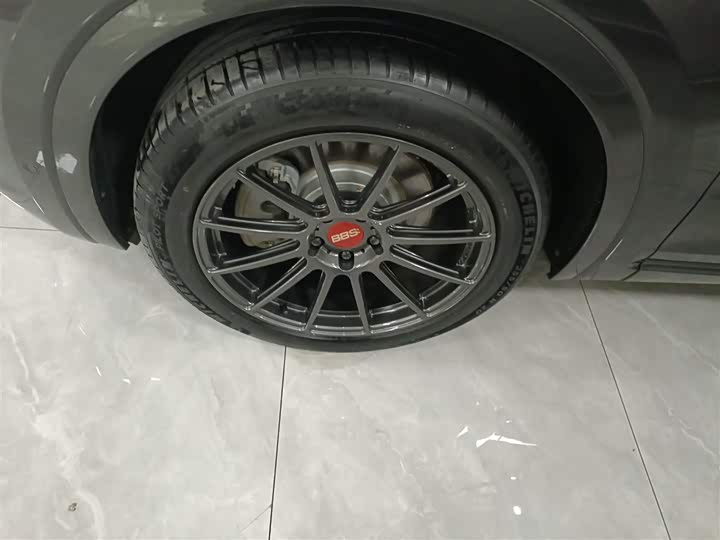 Фото 22 - LiXiang One