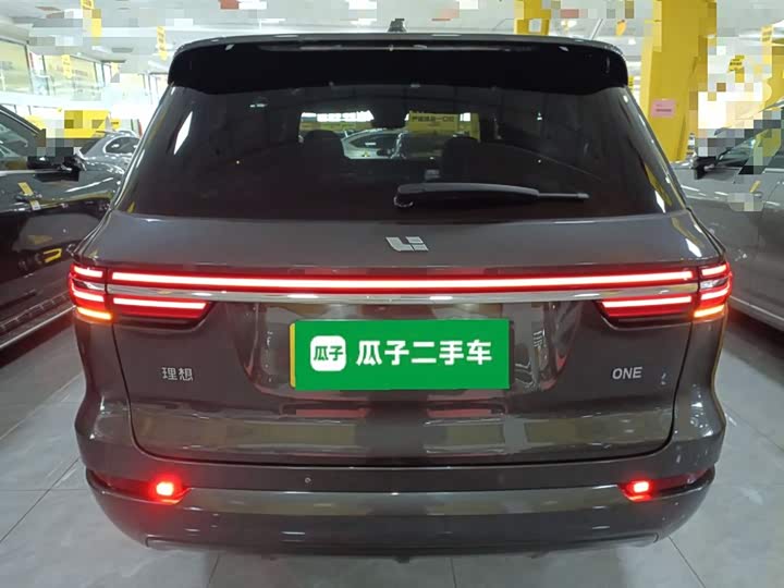 Фото 6 - LiXiang One