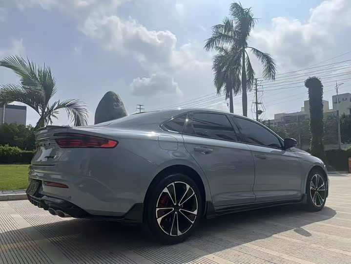 Фото 11 - Geely Preface