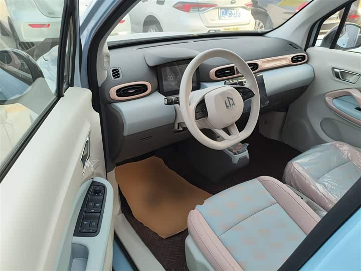 Фото 16 - Leapmotor T03