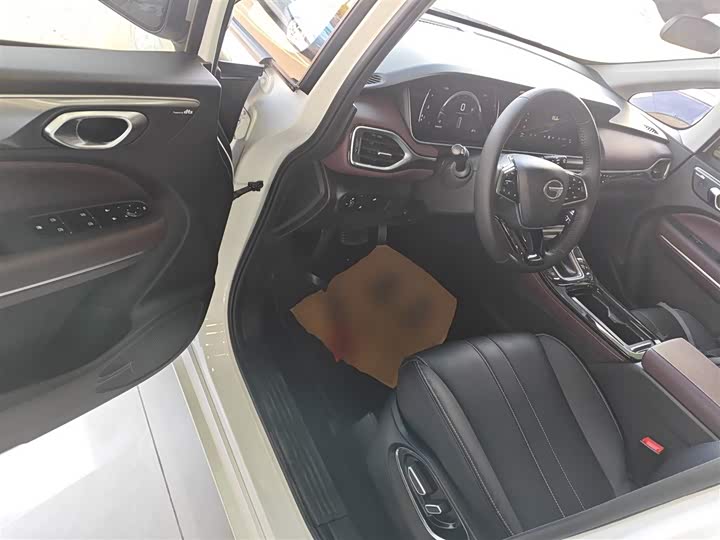 Фото 16 - GAC Trumpchi M6