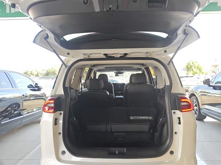 Фото 19 - GAC Trumpchi M6