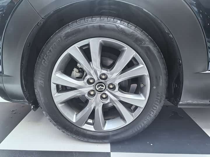 Фото 20 - Mazda CX-30