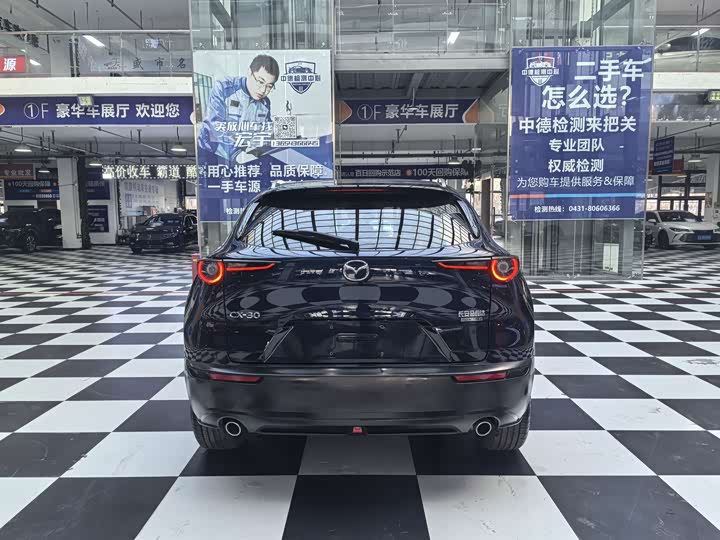 Фото 5 - Mazda CX-30