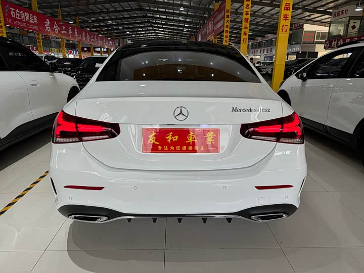 Фото 11 - Mercedes-Benz A-Class