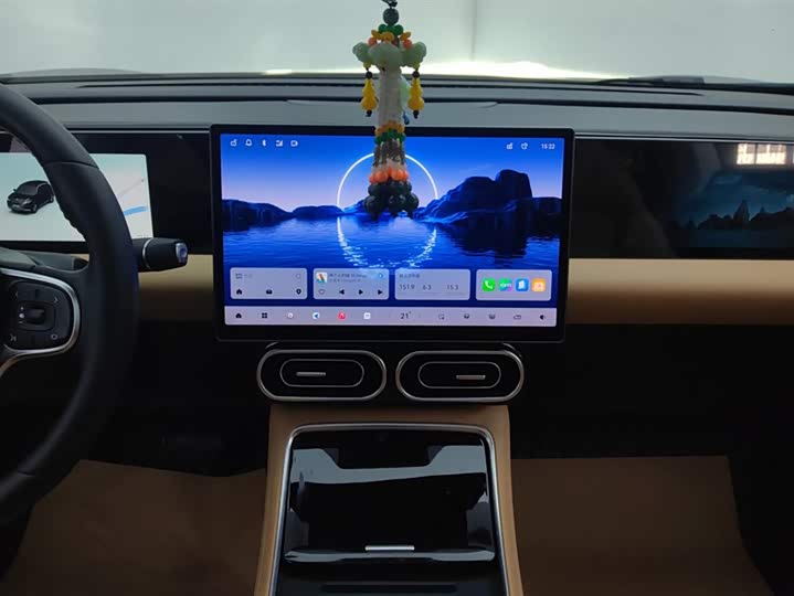 Фото 13 - Leapmotor C11