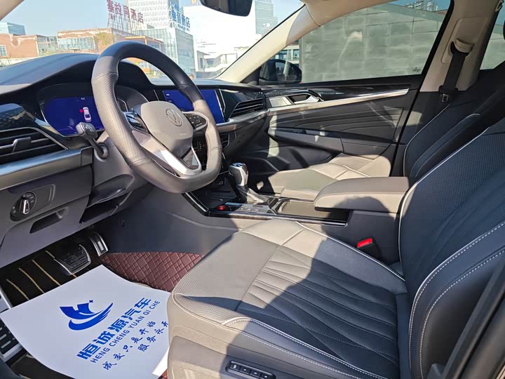 Фото 6 - Volkswagen Passat