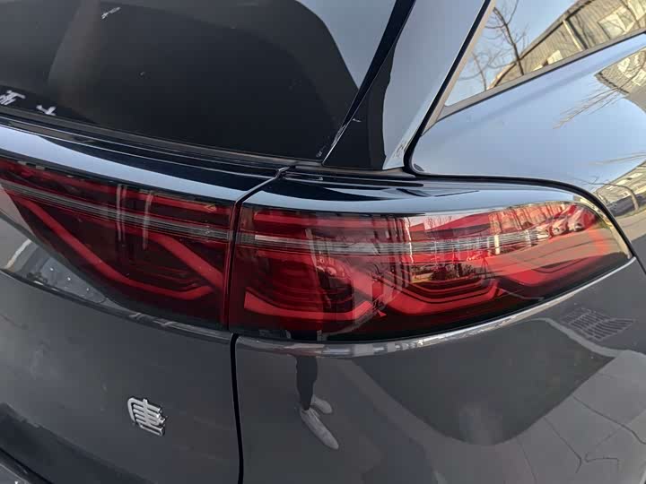 Фото 21 - BYD Tang Hybrid/EV