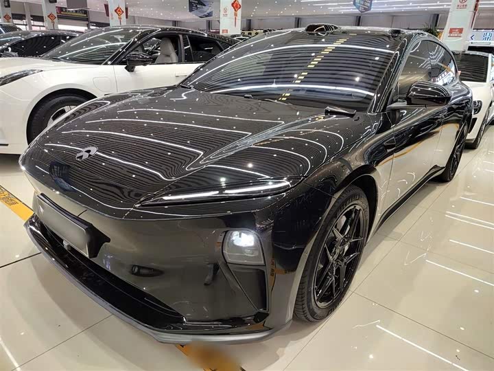 Фото 2 - Nio ET5T