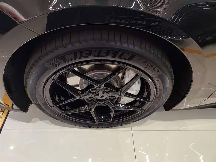 Фото 5 - Nio ET5T