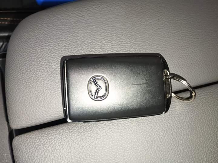 Фото 9 - Mazda CX-50