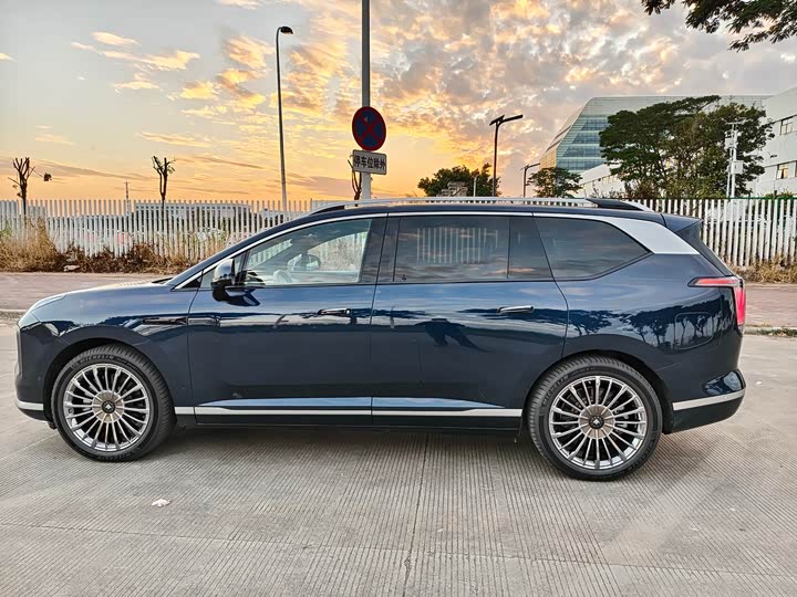 Фото 4 - GAC Hyptec HL