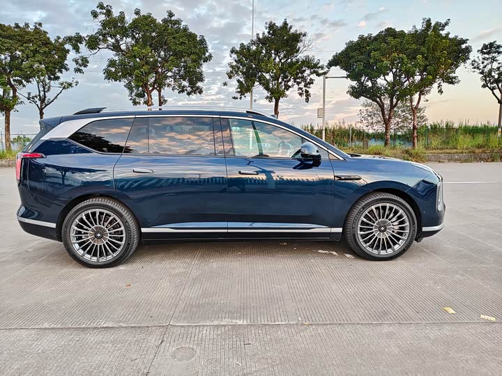 Фото 6 - GAC Hyptec HL