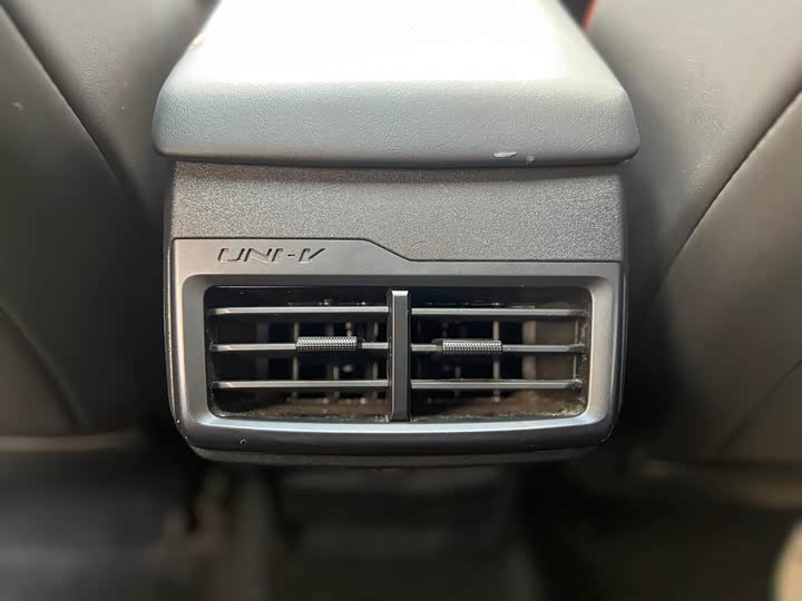 Фото 22 - Changan UNI-V