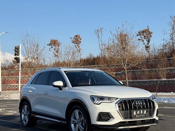 Фото 3 - Audi Q3