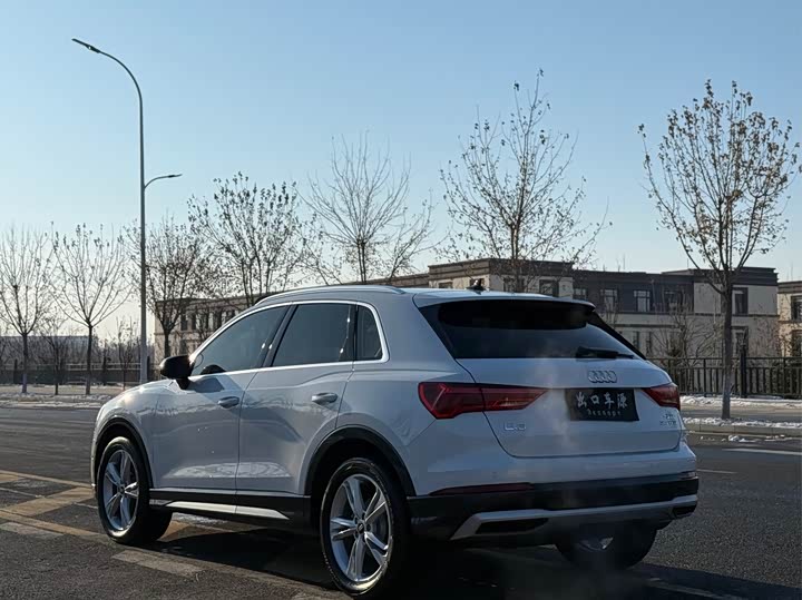 Фото 6 - Audi Q3