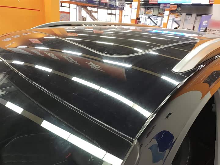 Фото 27 - Volkswagen Tiguan L Pro