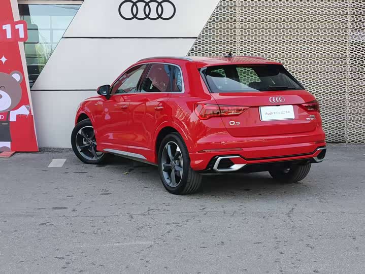 Фото 7 - Audi Q3