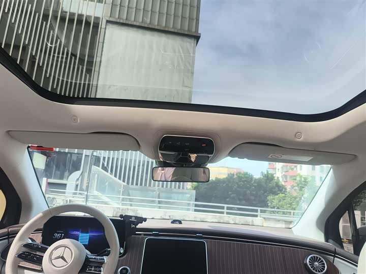 Фото 20 - Mercedes-Benz EQE SUV