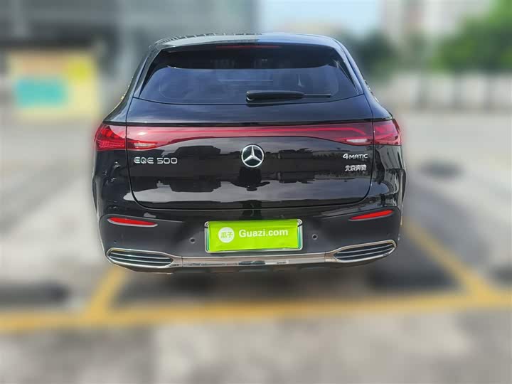 Фото 6 - Mercedes-Benz EQE SUV