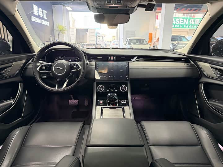 Фото 6 - Jaguar XF L