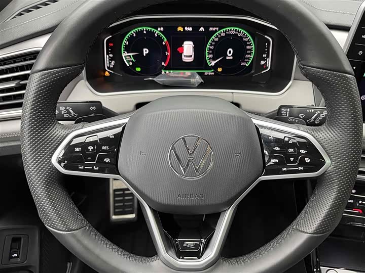 Фото 3 - Volkswagen Tayron