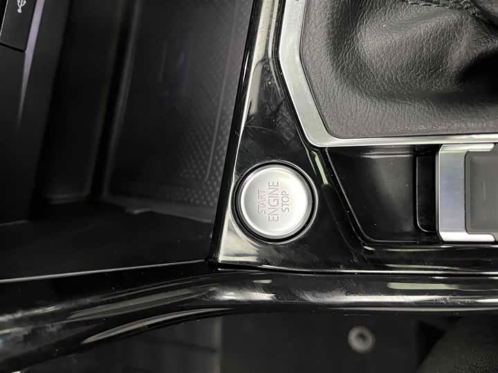 Фото 4 - Volkswagen Tayron