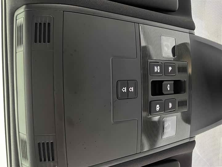 Фото 8 - Volkswagen Tayron