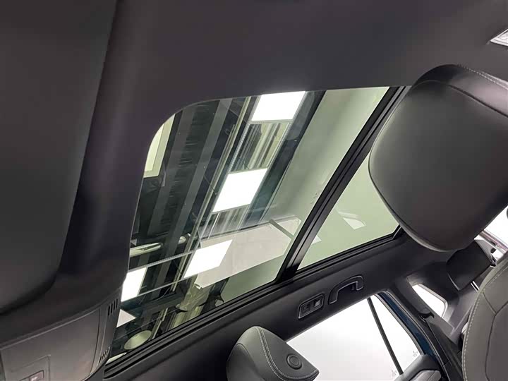 Фото 9 - Volkswagen Tayron