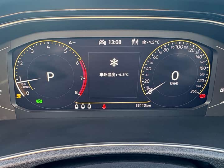 Фото 12 - Volkswagen T-Roc