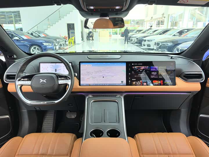Фото 10 - XPeng G9